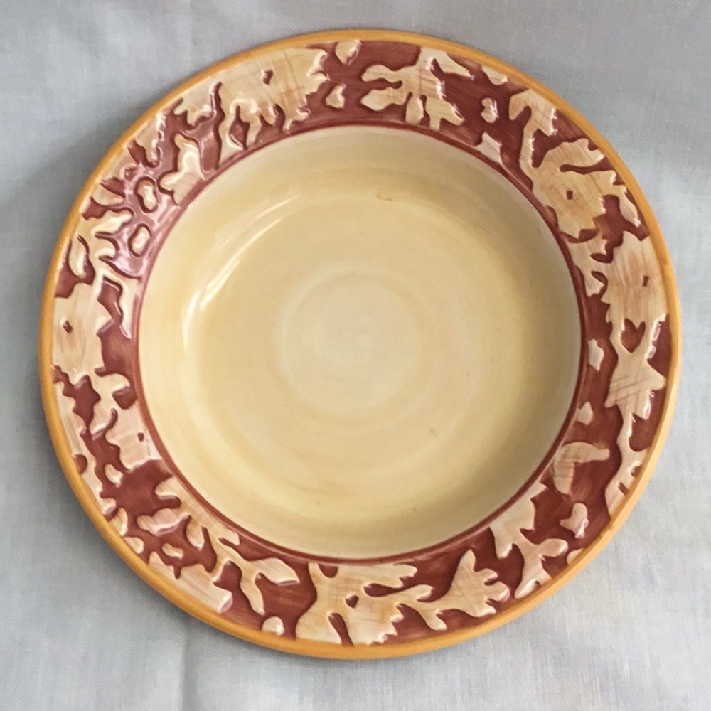 Fitz and Floyd Del Vino. Flowers Serving Bowl